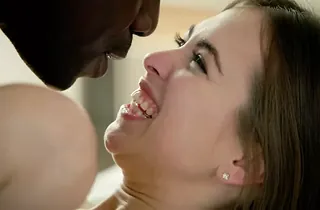 Riley Reid's cock-squeezing finance demolished by a humungous hard-on in first-timer movie