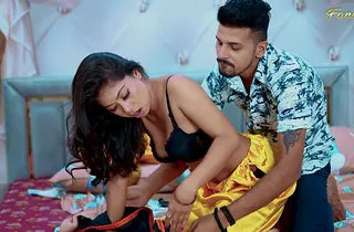 Hot Desi Kamwali Bai gets roughed up by say no to palace's possessor in hardcore Indian audio