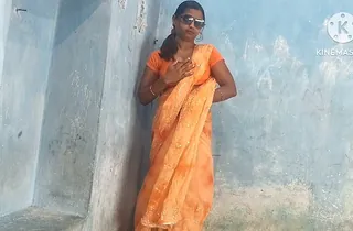 Desi Aunty and Step-sista share a warm 3some with their brutha-in-law-in-law