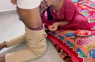 Super-fucking-hot housewife Bhabhi trades bang-out be proper of rent beside landlord connected with Tamil audio