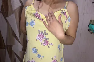 Keep in view this Indian babe daily routine cleaning gash & peeing in POV video